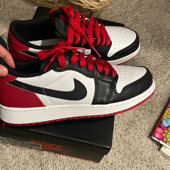 Jordan 1 retro low OG - Picture 1 of 5